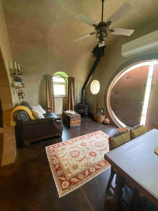 Bright, Cheery Hobbit Hole and Second Breakfast